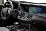 Lexus LS500h AWD 2017 года (NA)